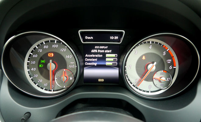 Mercedes GLA 200 2018 2019 ngoai that noi that (1)