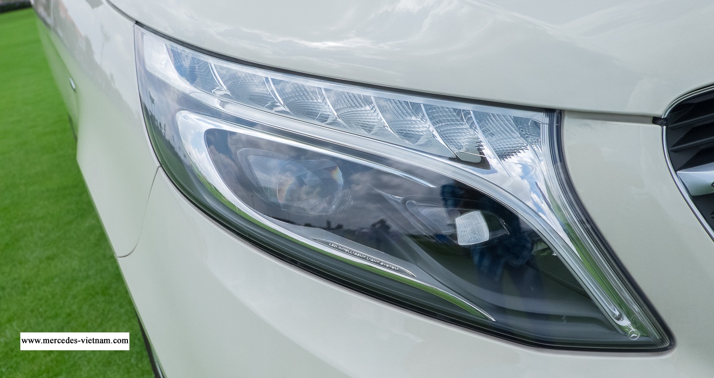 Mercedes V250 2018 May Xang (1)