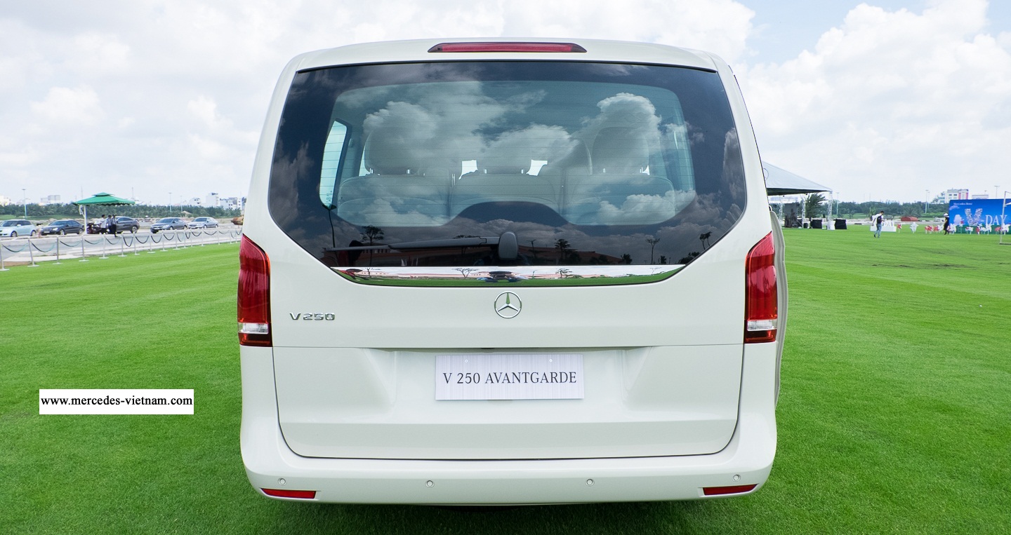 Mercedes V250 2018 May Xang (1)