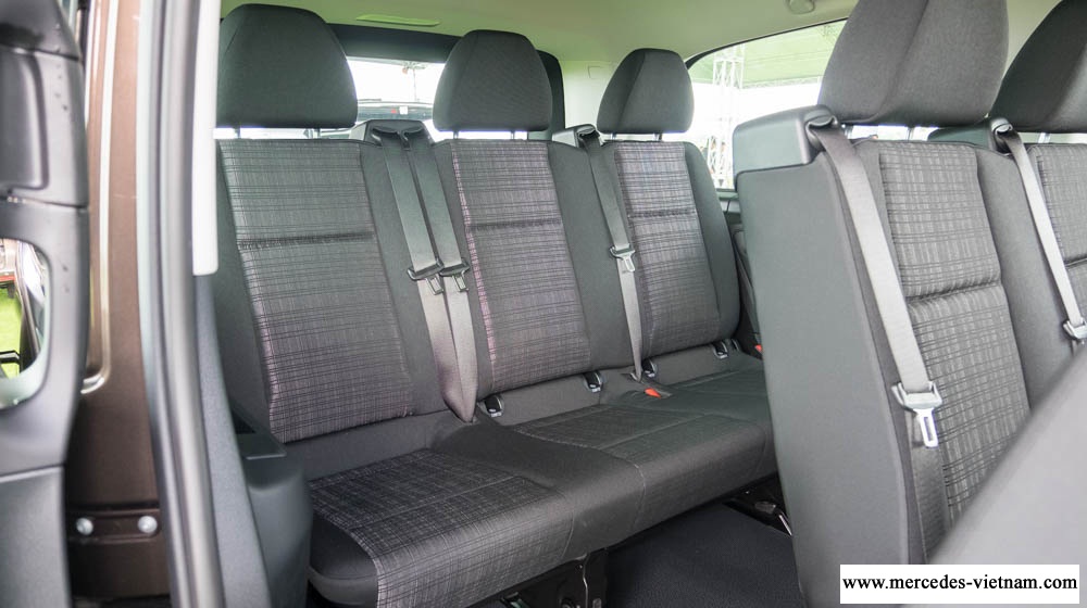 Mercedes Vito Tourer 121 2018 8 cho ngoi (1)
