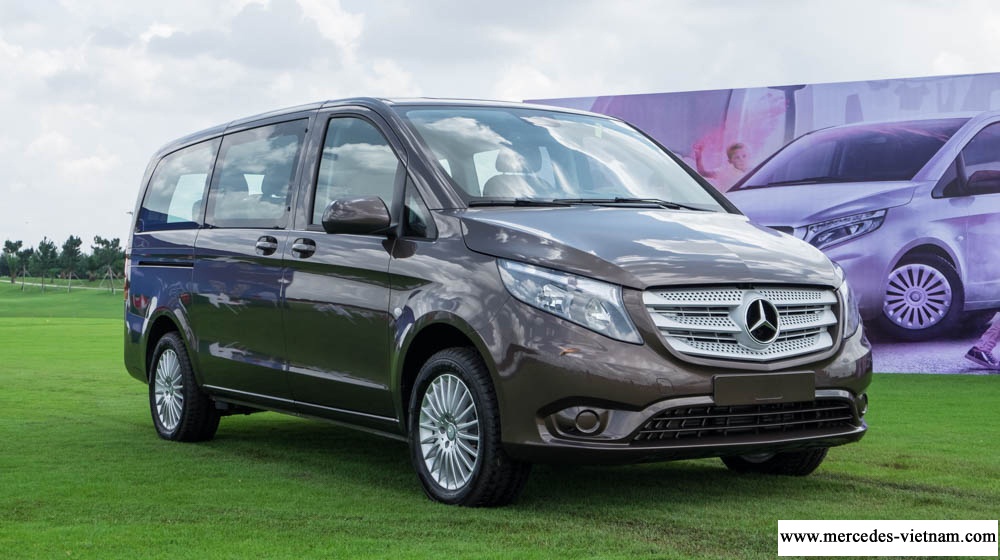 Mercedes Vito Tourer 121 2018 8 cho ngoi (1)