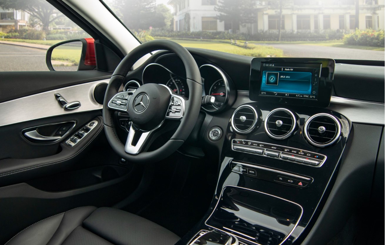 Mercedes-Benz C180 2021